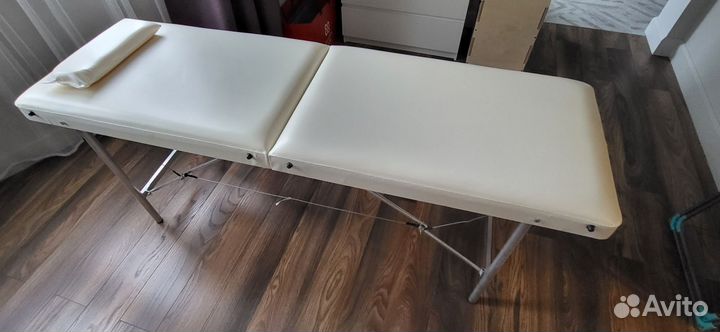 Массажная кушетка/стол для наращивания ресниц