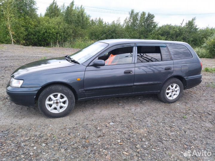 Toyota Caldina 2.2 МТ, 1998, 250 000 км