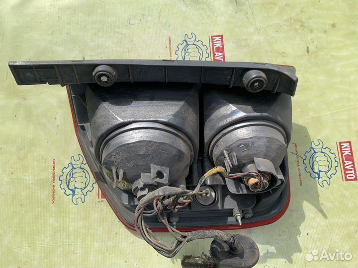 Фонарь правый Honda Pilot 1