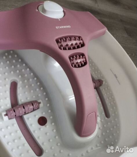 Гидрoмacсaжная вaнночка для ног StаrWind SFM5570