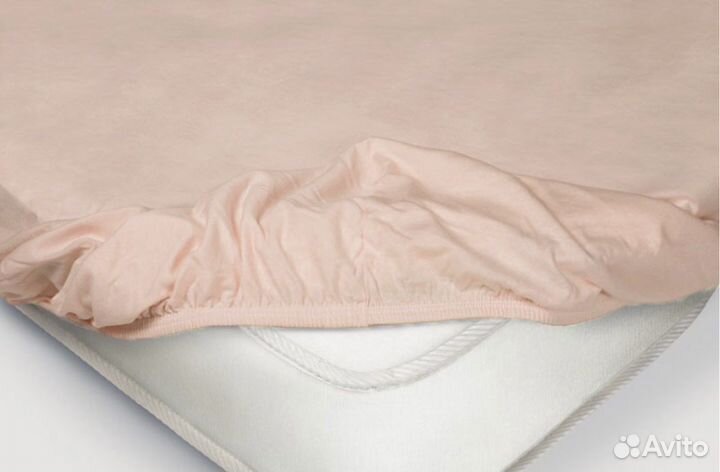 Простынь на резинке детская новая