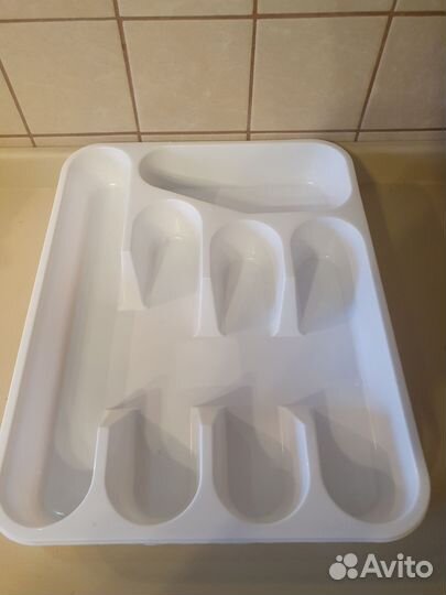 Лоток для столовых приборов