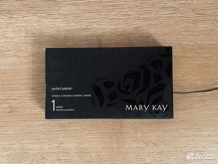 Футляр mary kay новый