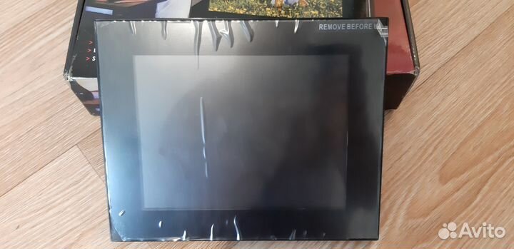 Продаю новую фоторамку цифровую