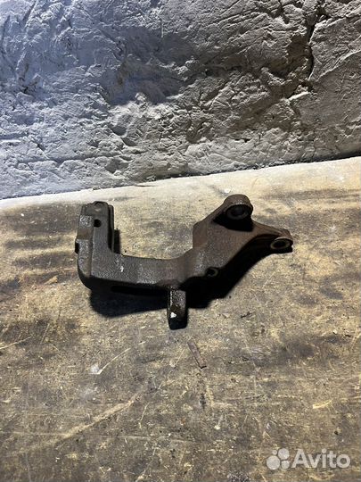 Кронштейн Двигателя Верхний Kia Spectra,Shuma