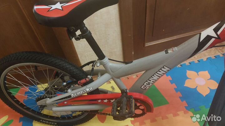 Велосипед детский Schwinn Aerostar 20