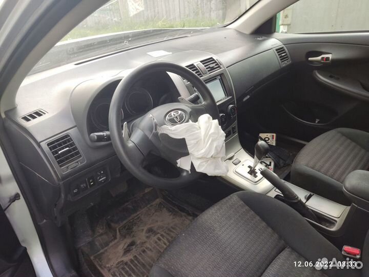 Пластик салона toyota corolla 150