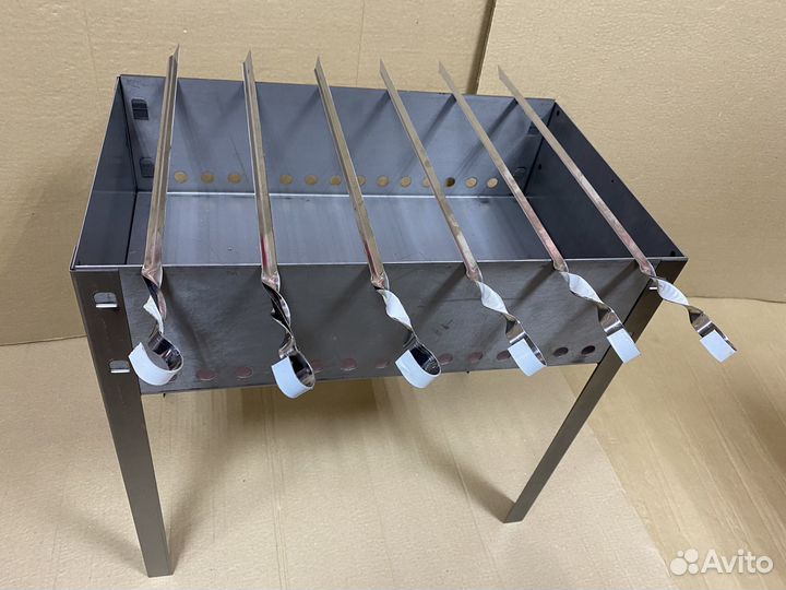 Мангал высокий на ножках 1,5 мм + шампура (6 шт)