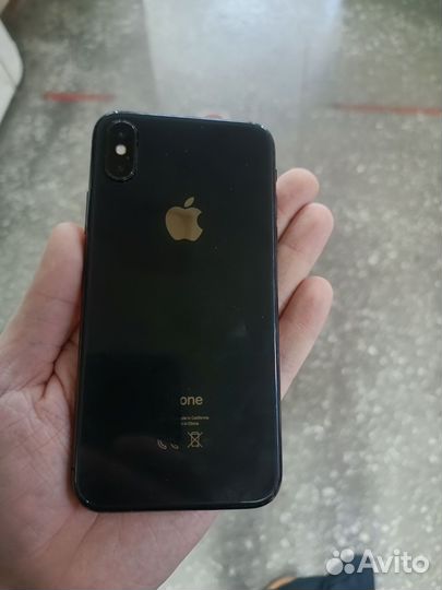 iPhone X, 64 ГБ