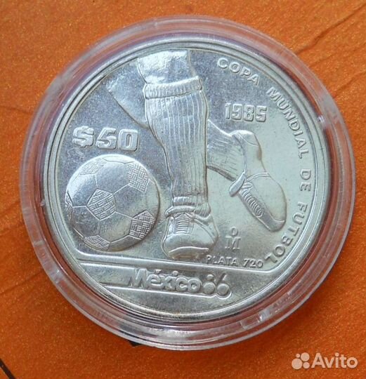 50 песо 1985 года. Чемпионат мира по футболу