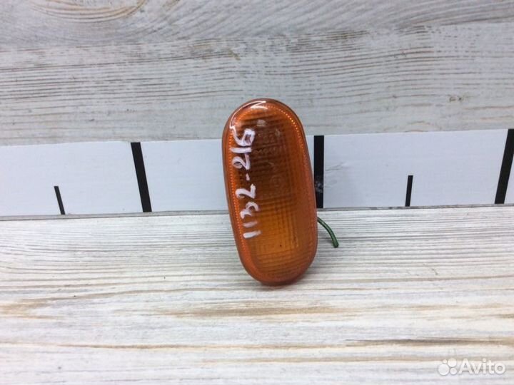 Повторитель поворота Mitsubishi Galant E5