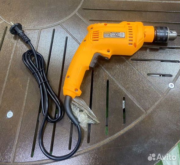 Дрель ударная ingco 680Вт