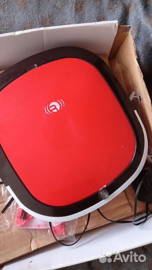 Робот пылесос