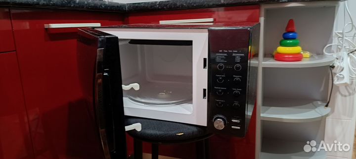 Микроволновая печь на запчасти