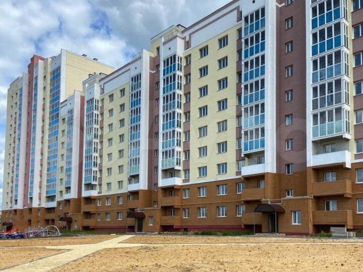 2-к. квартира, 63,7 м², 14/14 эт.