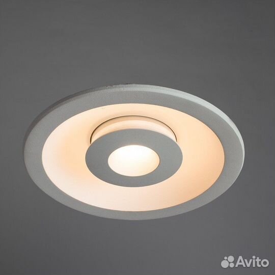 Светильник встраиваемый светодиодный