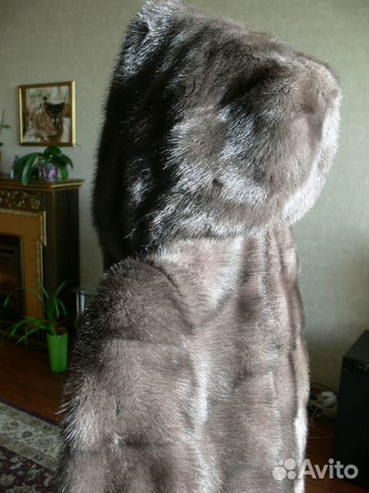 Шуба норковая (трансформер) молодёжная как новая