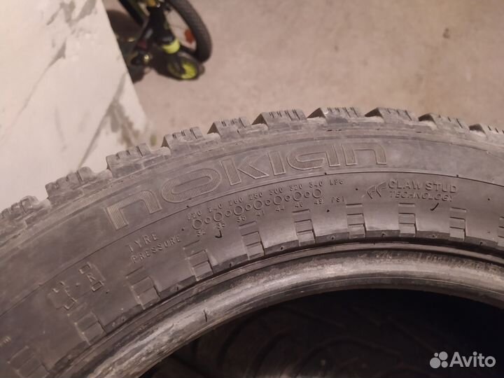 Nokian Tyres Hakkapeliitta SUV 225/55 R18