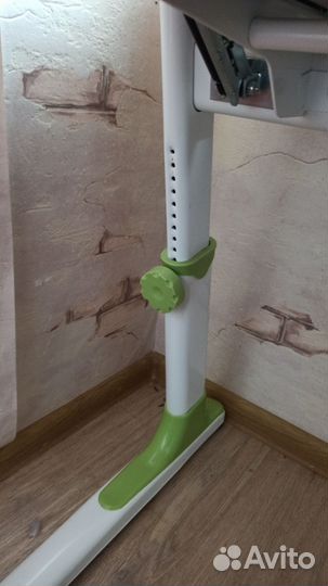 Растущий стол парта