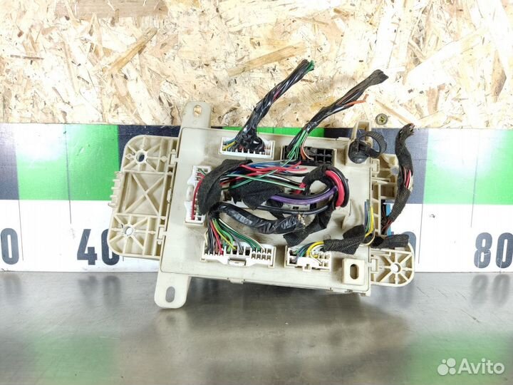 Блок предохранителей салонный Chery Tiggo 2005-201