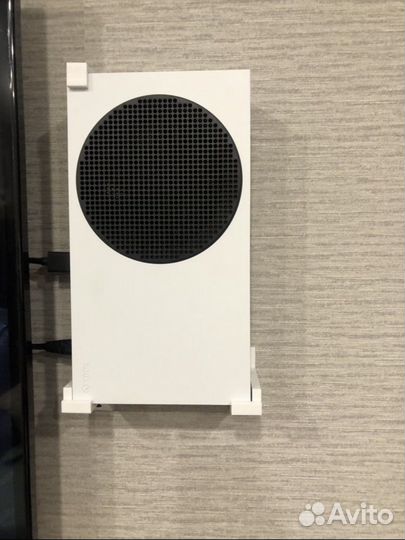 Крепления на стену для xbox series s