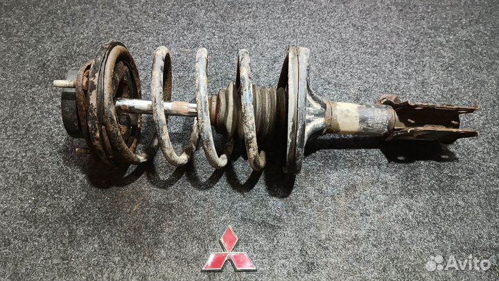 Амортизатор Mitsubishi lancer 9