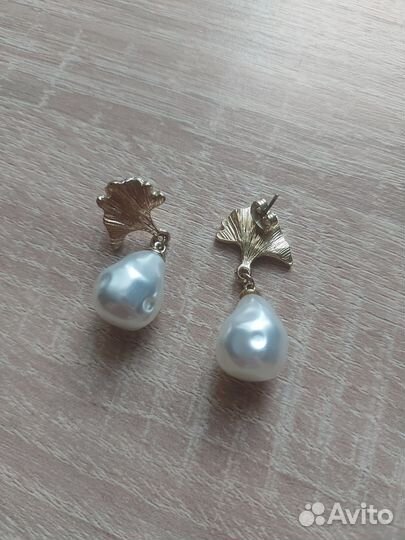 Серьги бижутерия