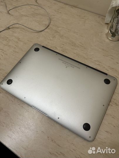 Macbook air 11 mid 2011