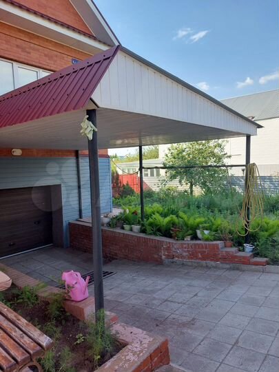 Дом 205 м² на участке 10 сот.