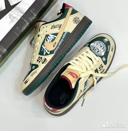 Кроссовки Nike dunk stussy