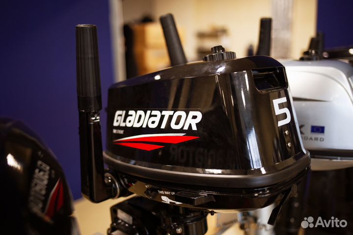 Лодочный мотор Gladiator G 5 FHS