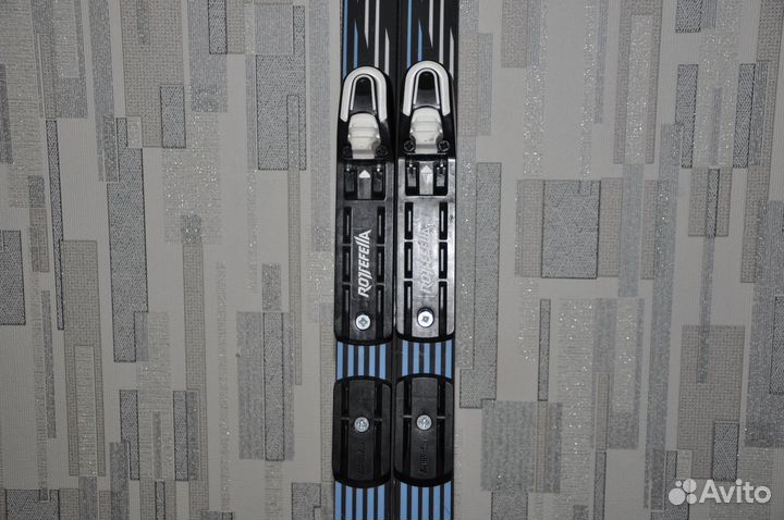 Лыжный комплект для детей