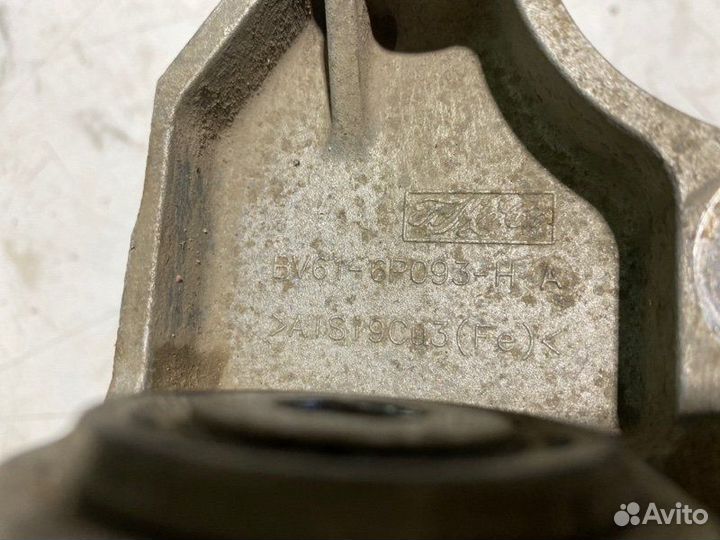 Кронштейн АКПП Ford Focus pnda 2014