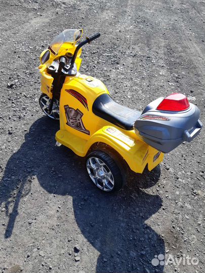 Развивающий автомобиль