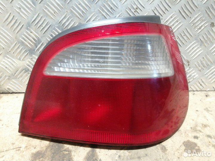 Фонарь задний правый Renault Megane 1 хэтчбэк K4J