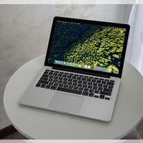 MacBook Pro 13 8/128Gb Хорошее состояние