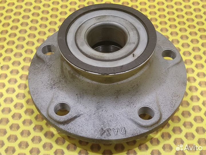 Ступица колеса задняя левая Volkswagen Jetta JEM