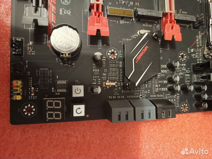 Материнская плата с процессором и оперативкой