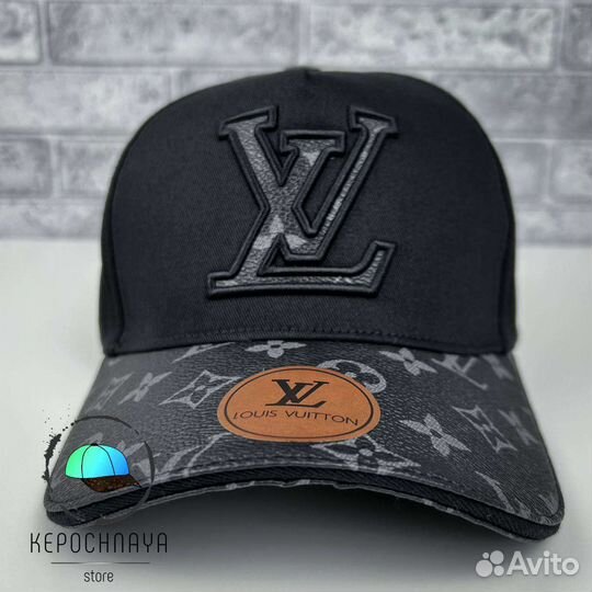 Бейсболка Louis Vuitton плотный материал