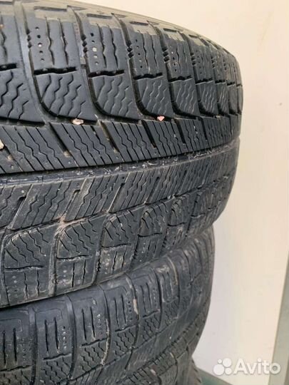 Michelin X-Ice XI3 205/60 R16 96H