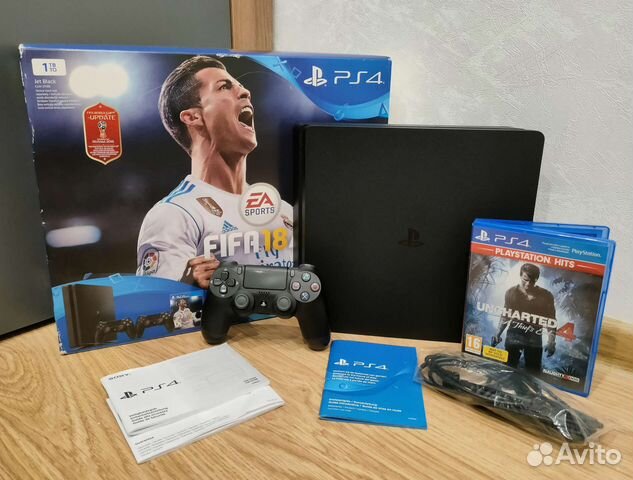 Sony Playstation 4 1000гб (1тб) +2 геймпада+Fifa