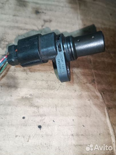 Датчик положения распредвала 4a90 Mitsubishi