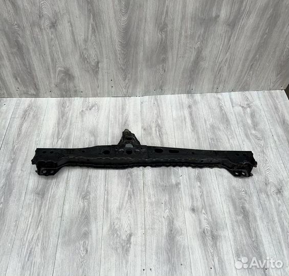 Балка поперечная Тойота Авенсис Toyota Avensis3