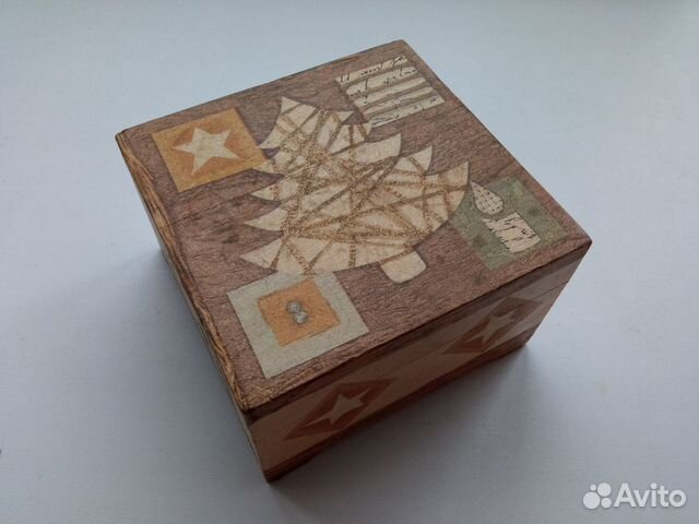 Новая деревянная шкатулка в подарок на Новый год