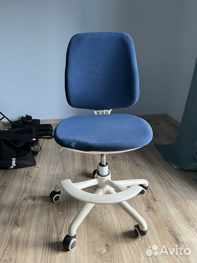 Компьютерное кресло