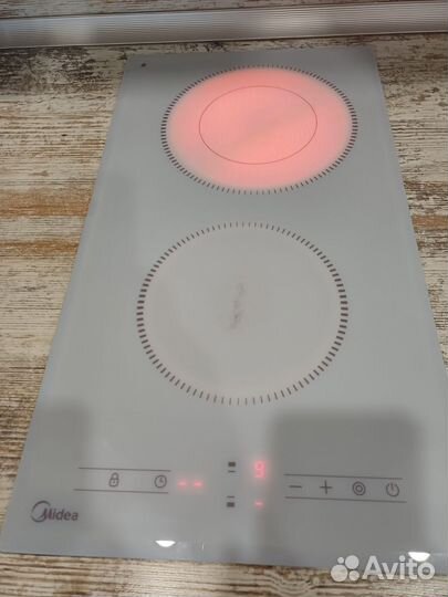 Варочная панель midea