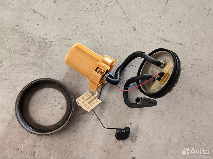 Бензонасос на Opel omega b двигатель 2,5