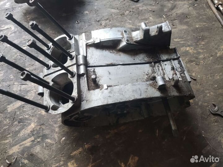 Картер двигателя Иж юпитер 5