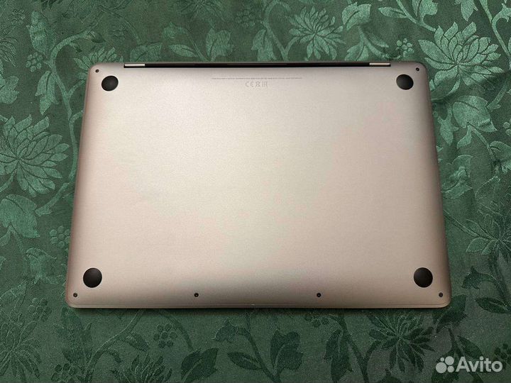 Apple MacBook Pro 13