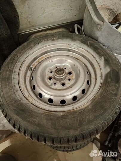 Nokian Tyres Nordman KN-208 17.5/70 R13 82T